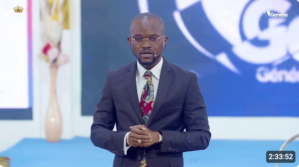 COMPRENDRE LA SUPERPOSITION ET L'INTÉRACTION DES MONDES